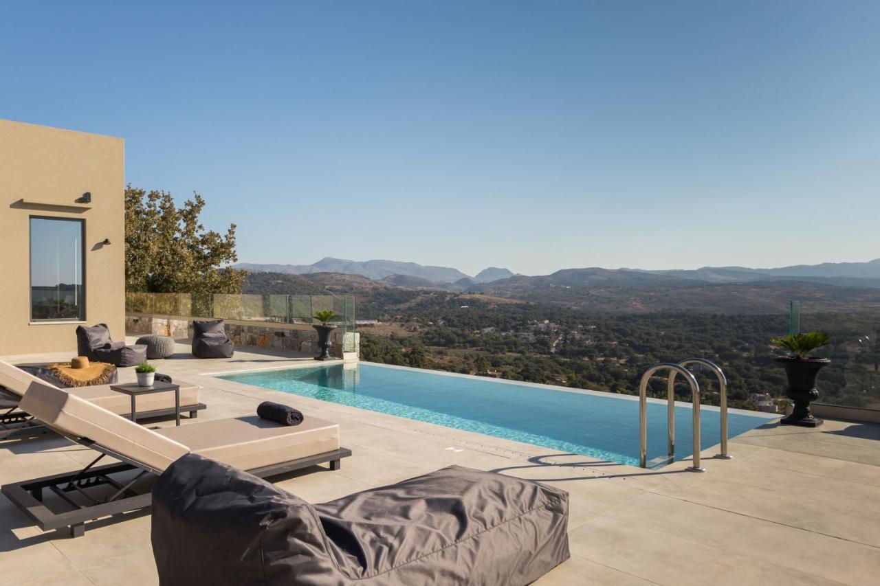 Eforasis , An Intriguing Hideaway, By Thinkvilla Arménoi